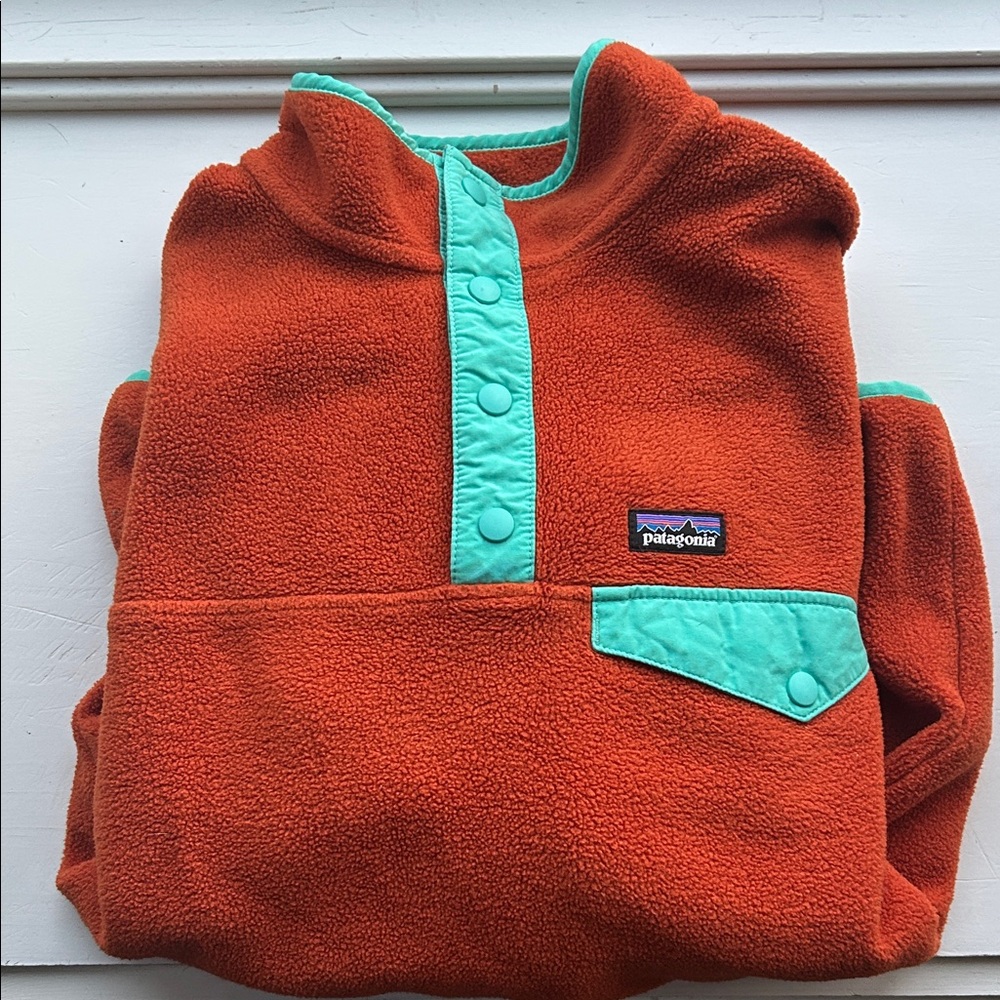 Patagonia Synchilla Orange Fleece with Teal Details